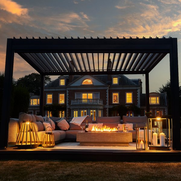 Maranza pergola from Suns Lifestyle