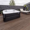 Jacuzzi-Spa_J-435_Platinium_Smoked-Ebony_Lifestyle_1