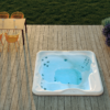 Holiday rental hot tub in location