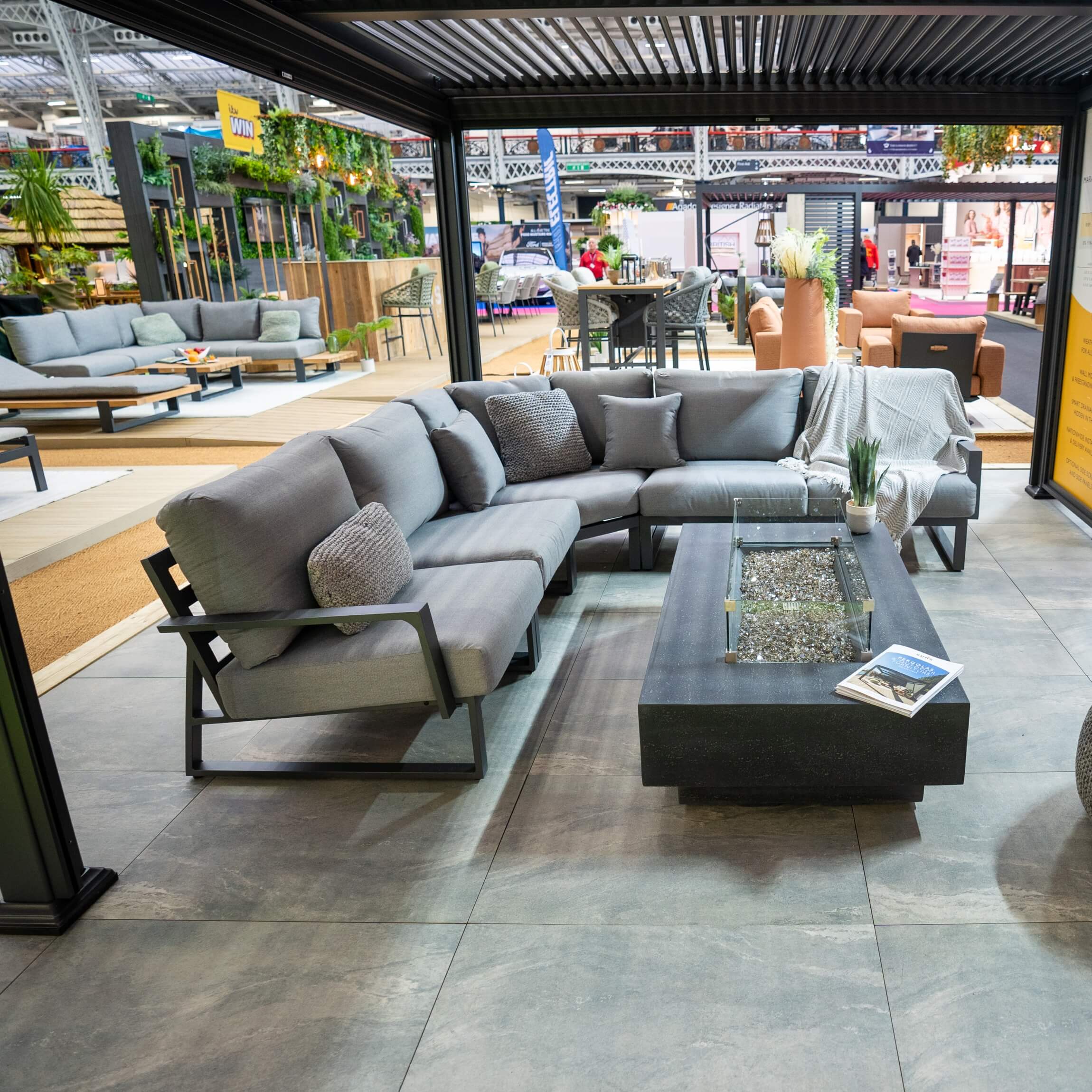 todi-lounge-set