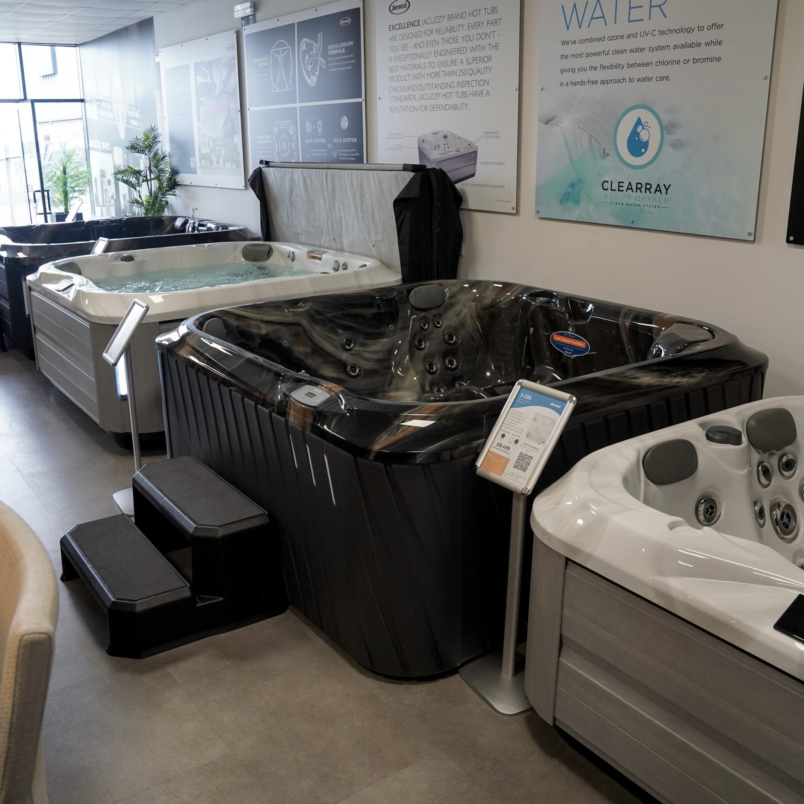 Jacuzzi hot tub display in Outback 365 showroom
