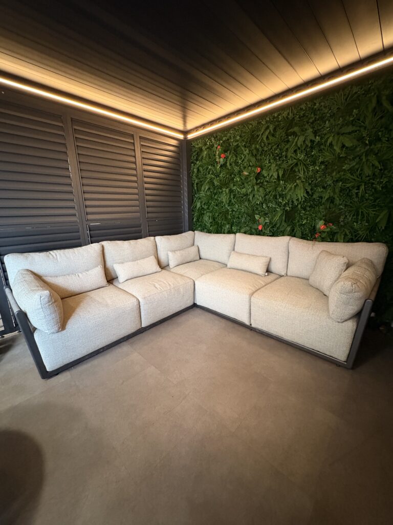 Sorrento Lounge exdisplay